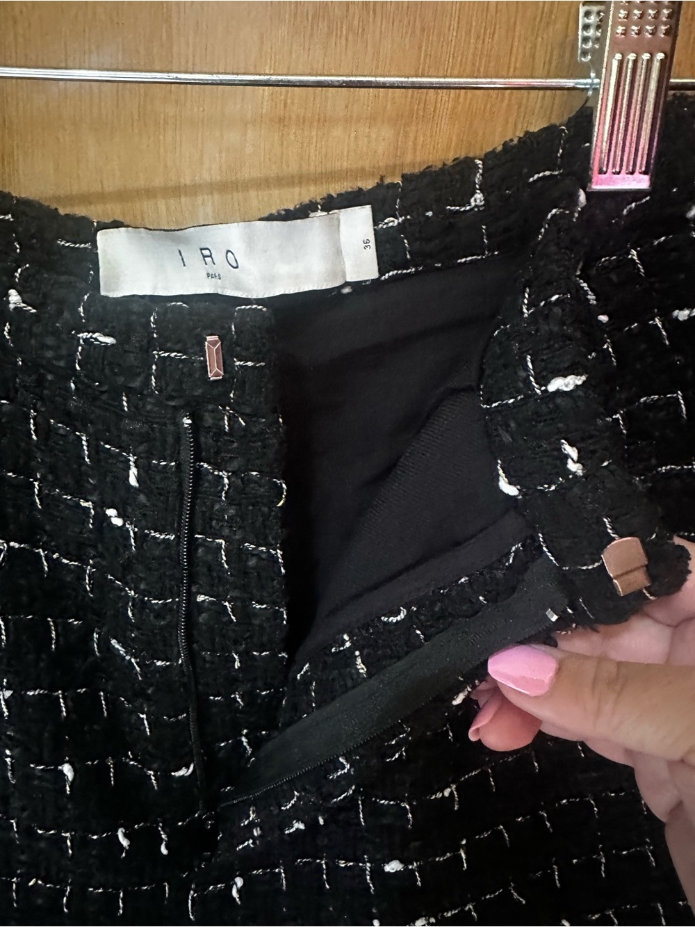IRO Paris Azalee Tweed Boucle Shorts Black White Metallic Details FR 36/US 4 EUC - Picture 8 of 10